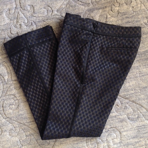 Tory Burch Black and Blue Cropped Pants - Picture 1 of 3